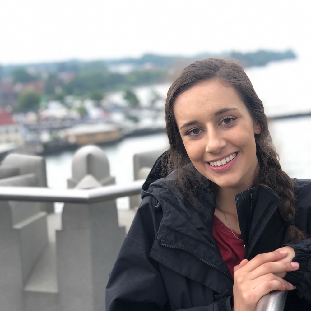 Meet your Posher, Erin